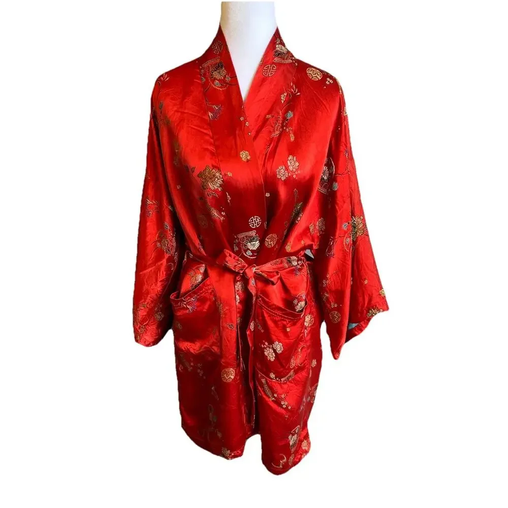 Vintage Kimono Robe Red Patchwork Reversible Asian Gold Hong Kong Retro Pockets